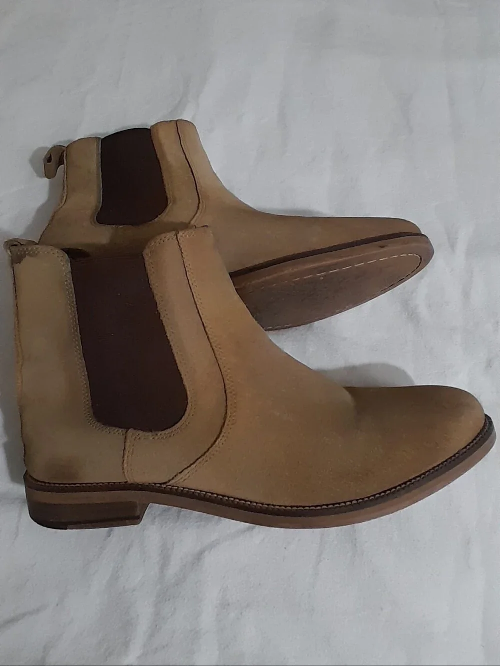 Men's Chelsea Boots in Tan Suede